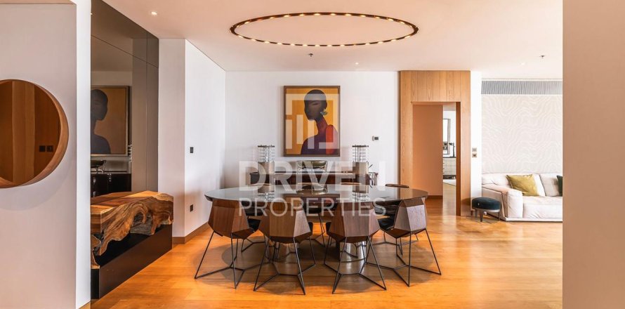 Appartement de 3 chambres à Jumeirah Bay Island, UAE No. 83952