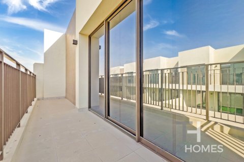 Townhouse de 4 dormitorios en Dubai South (Dubai World Central), UAE No. 81872 14