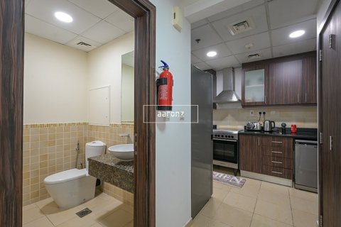 2 bedrooms Apartment in Jumeirah Beach Residence, UAE No. 105053 11