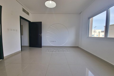 Villa de 5 dormitorios en Al Reef, UAE No. 91147 7