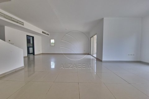 Villa de 5 dormitorios en Al Reef, UAE No. 91147 18