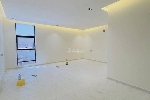 Вилла с 5 спальнями в Эр-Рияд, Саудовская Аравия №99536 11