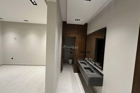Квартира с 3 спальнями в Эр-Рияд, Саудовская Аравия №99533 9