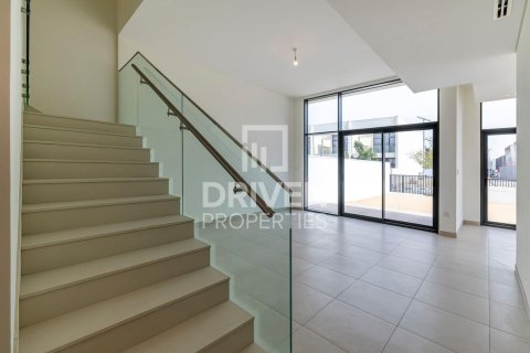 4 غرف نوم فيلا في Al Furjan, الإمارات العربية المتحدة رقم 85747 3
