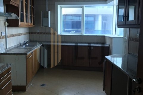 4 غرف نوم شقة في Corniche Road, الإمارات العربية المتحدة رقم 72373 13