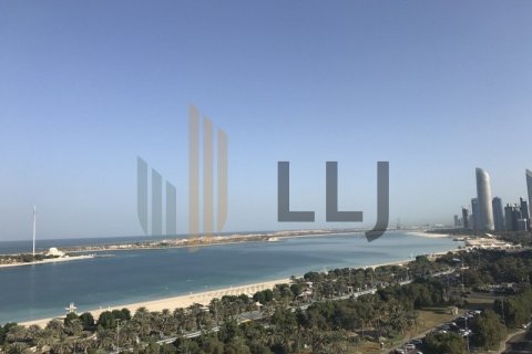 4 غرف نوم شقة في Corniche Road, الإمارات العربية المتحدة رقم 72373 1