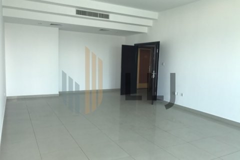 4 غرف نوم شقة في Corniche Road, الإمارات العربية المتحدة رقم 72373 6