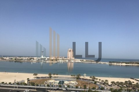 4 غرف نوم شقة في Corniche Road, الإمارات العربية المتحدة رقم 72373 12