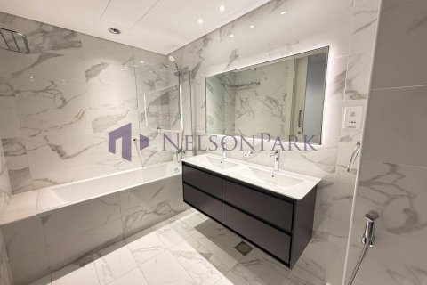 3 bedrooms Apartment in Doha, Qatar No. 57871 11