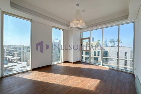4 bedrooms Duplex in Doha, Qatar No. 57870 7