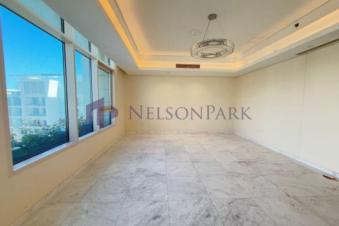4 bedrooms Duplex in Doha, Qatar No. 57870 10