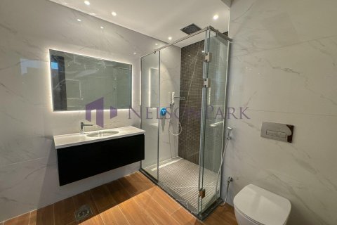4 bedrooms Duplex in Doha, Qatar No. 57870 24