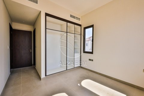 3 bedrooms Townhouse in Khalifa City, UAE No. 90141 3