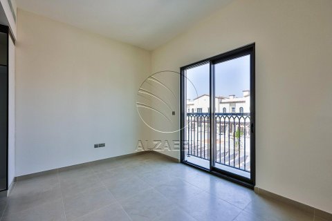 3 bedrooms Townhouse in Khalifa City, UAE No. 90141 7