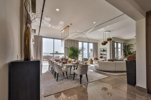 Villa de 4 dormitorios en Abu Dhabi, UAE No. 90128 20