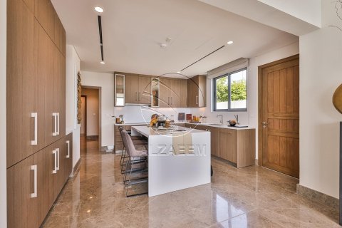 Villa de 4 dormitorios en Abu Dhabi, UAE No. 90128 14