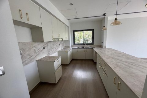 Вилла с 5 спальнями в Sidra Villas, ОАЭ №91661 19