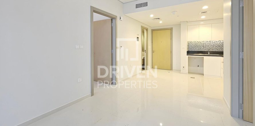 Apartment de 2 dormitorios en Aykon City, UAE No. 83810