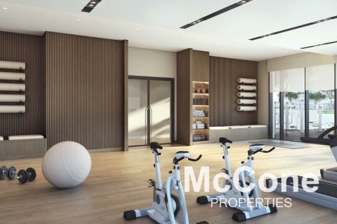 Apartment de 2 dormitorios en EMAAR Beachfront, UAE No. 74294 8