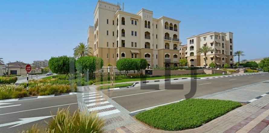 Apartment de 3 dormitorios en Saadiyat Island, UAE No. 102059