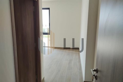 Townhouse de 3 dormitorios en Al Ghadeer, UAE No. 102056 8
