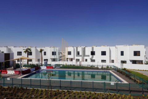 Townhouse de 3 dormitorios en Al Ghadeer, UAE No. 102056 17