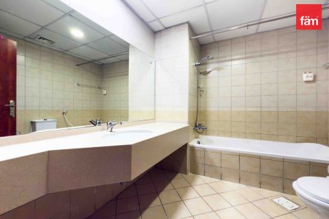 Apartment de 2 dormitorios en Dubai Sports City, UAE No. 103342 19
