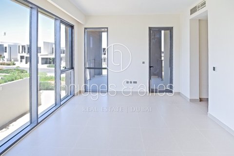 4 غرف نوم فيلا في دبي هيلز استيت, الإمارات العربية المتحدة رقم 103625 10