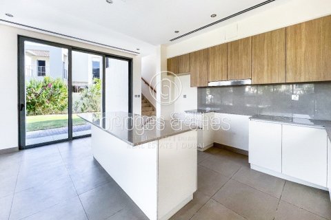 4 غرف نوم فيلا في دبي هيلز استيت, الإمارات العربية المتحدة رقم 103625 4