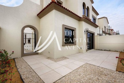 Villa de 5 dormitorios en Khalifa City, UAE No. 86672 3