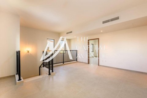 Villa de 5 dormitorios en Khalifa City, UAE No. 86672 10