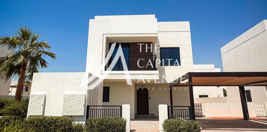Villa de 4 chambres à Yas Island, UAE No. 86677