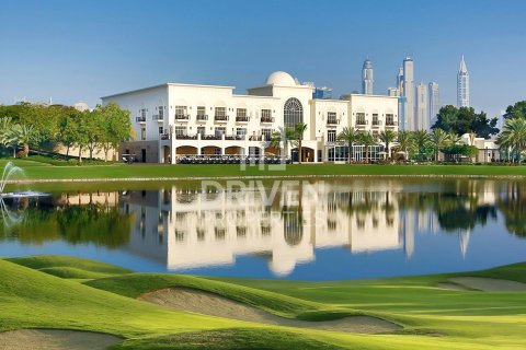 Appartement de 2 chambres à Emirates Hills, UAE No. 84333 11