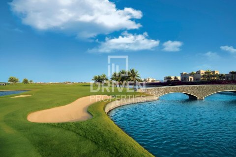 Appartement de 2 chambres à Emirates Hills, UAE No. 84333 9