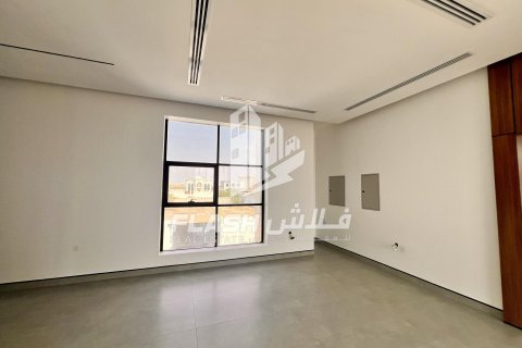 Villa de 7 dormitorios en Seih Al Uraibi, UAE No. 88218 15
