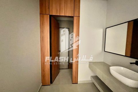 Villa de 7 dormitorios en Seih Al Uraibi, UAE No. 88218 10