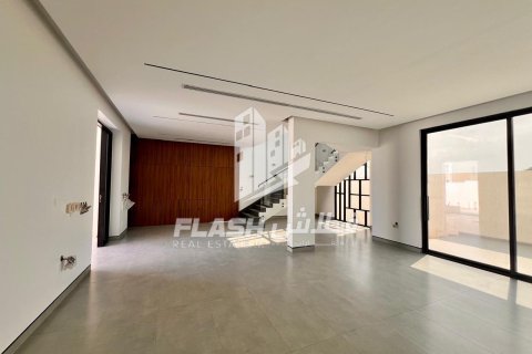 Villa de 7 dormitorios en Seih Al Uraibi, UAE No. 88218 5