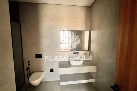 Villa de 7 dormitorios en Seih Al Uraibi, UAE No. 88218 28