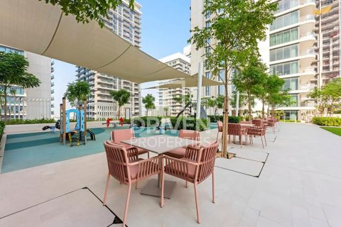 Appartement de 1 chambre à EMAAR Beachfront, UAE No. 84706 6