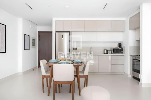 Appartement de 1 chambre à EMAAR Beachfront, UAE No. 84706 15