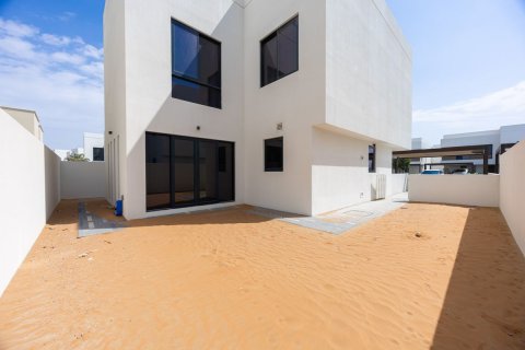 Commercial property de 4 dormitorios en  Yas Island, UAE No. 79651 22