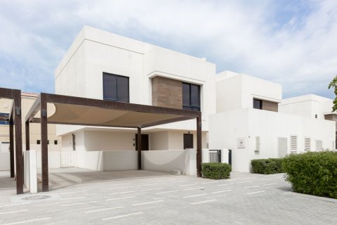 Commercial property de 4 dormitorios en  Yas Island, UAE No. 79651 23