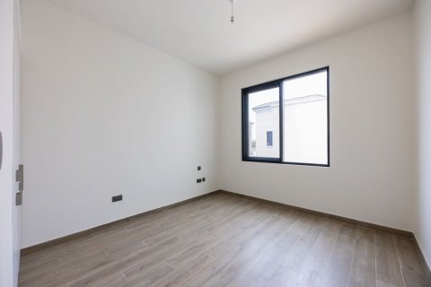 Commercial property de 4 dormitorios en  Yas Island, UAE No. 79651 14