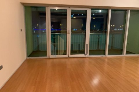 Apartment de 3 dormitorios en Abu Dhabi, UAE No. 101971 5