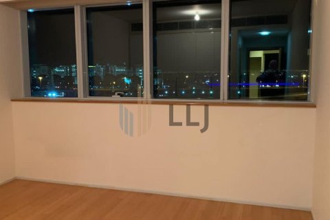 Apartment de 3 dormitorios en Abu Dhabi, UAE No. 101971 13