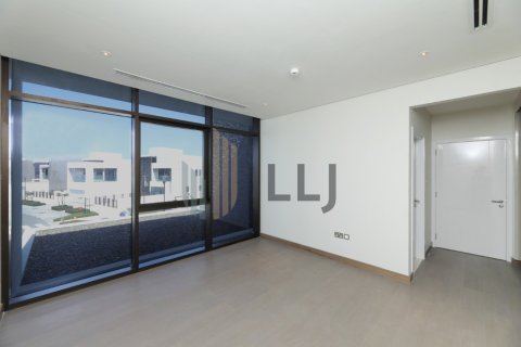 Townhouse de 4 dormitorios en  Saadiyat Island, UAE No. 101970 8