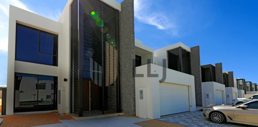 Townhouse de 4 dormitorios en  Saadiyat Island, UAE No. 101970