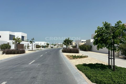 5 غرفة نوم  فيلا في أبو ظبي, الإمارات العربية المتحدة رقم 82575 14