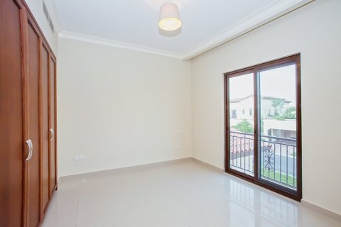 Villa de 4 dormitorios en Rasha, UAE No. 81768 16