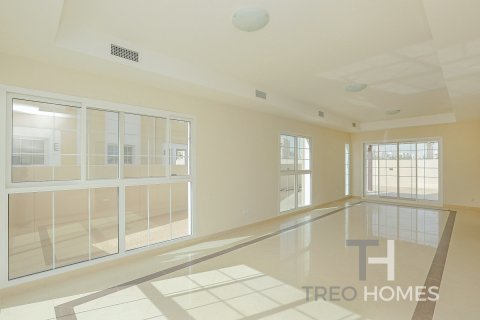 Villa de 4 dormitorios en Rahat, UAE No. 81771 3